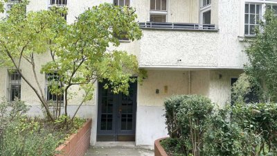 Investition! 3-Zimmer Dachgeschoss nahe Rheingauviertel