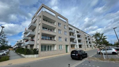 Erstklassige 2 Zimmer-Wohnung mit Balkon, Stellplatz und gehobener Ausstattung zu mieten!
