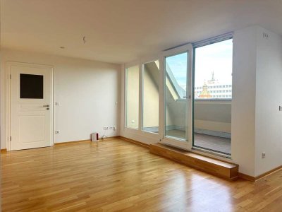 Wohnen mit Stil und Substanz – kernsanierte Dachgeschosswohnung zum Verlieben