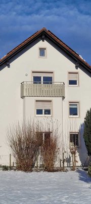 Zentral: 3-Zimmer-Dachwohnung ab Jan. '26