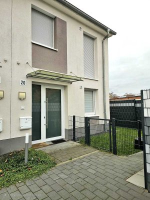 Neuwertiges Einfamilienhaus Reihenendhaus mit 5 Zimmern in Fernwald von Privat