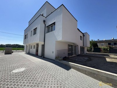 SCHLÜSSELFERTIGER TOPPREIS! 3 BADEZIMMER - 5 ZIMMER - 3 TOILETTEN. TOP AUSSTATTUNG!