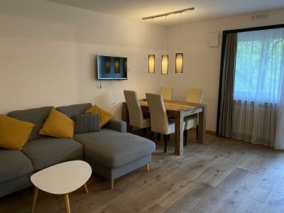 Luxus sanierte 2-Zi. Wohnung in München Neuhausen mit Wintergarten Balkon