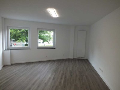 Erstbezug n.Sanierung, 2 Zi.-Wohng. in Mülheim-Ruhrnähe, gehob.Ausstg., 57 qm, 1.OG, Aufzug