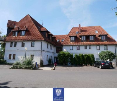 Interessante Wohlfühlwohnung über 2 Ebenen mit individuellem Grundriss unterm Dach!