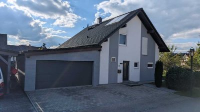 Dein Traumhaus mit Pool in Perfekter Lage