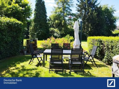 Freistehendes Ein-/Zweifamilienhaus mit 9 Zimmern, 3 Bädern und ri