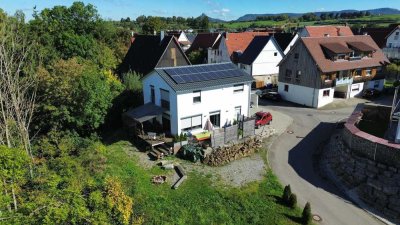 Modernes Einfamilienhaus in ruhiger Ortsrandlage von Grosselfingen - Baujahr 2019