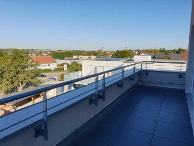 Charmante 2,5 Zi DG-Wohnung mit schöner Aussicht u. Terrasse-Ihr neus Zuhause mit Wohlfühlfaktor!