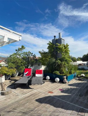 Grüne Oase mit zusätzlichen 200 m² Dachterrasse, teilweise überdacht - Aufzug in die Wohnung