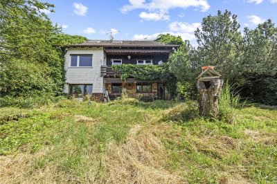 Traumhafte Aussichten - ruhige Lage - großes Grundstück - großzügiges Haus zum Wachküssen