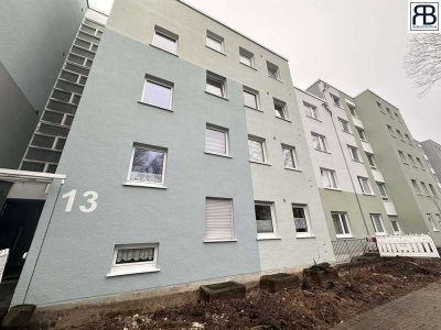 Selber einziehen oder investieren: Stilvolle 3-Zimmer-Wohnung mit Badewanne, Balkon und Stellplatz