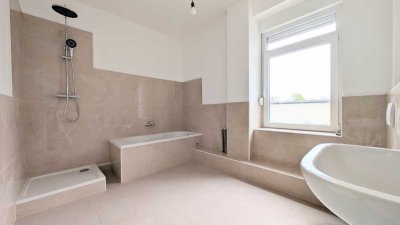 Erstbezug nach Sanierung mit Balkon: Ansprechende 2,5-Raum-Wohnung in Herne, auch als MFH möglich!!!