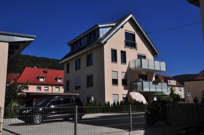 4,5 Maisonetten-Wohnung in einem 3-Familienhaus