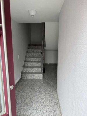 Exklusives Business-Stadthaus mit Lichtgalerie (hochwertig möbliert) - ideal für Führungskräfte