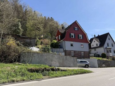 Modernisiertes EFH - freistehend, direkt am Wald