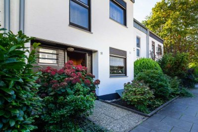 Gepflegtes Reihenhaus mit Südgarten, Garage und viel Platz für die Familie!