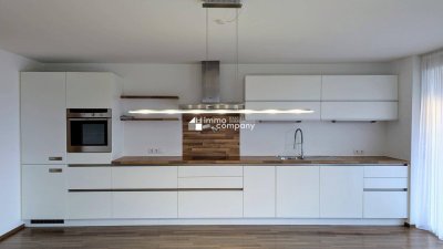 Moderne 3-Zimmer-Dachgeschosswohnung mit Südwestbalkon und Carport in Dornbirn - Perfekt für Paare!