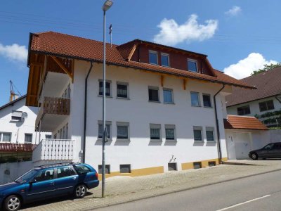 Schöne 4-Zimmer-Wohnung mit Balkon und Ausblick
