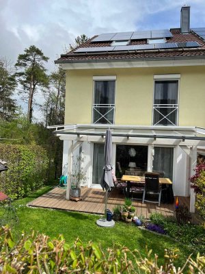 Attraktives Reiheneckhaus in absoluter Traumlage, direkt am Naturschutzgebiet Isarauen