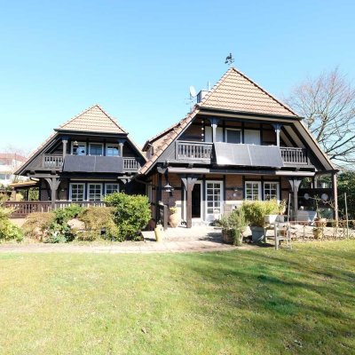 luxuriöses Fachwerk-Mehrgenerationen- oder Doppelhaus auf Traumgrundstück in Rösrath