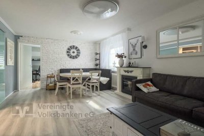 STILVOLLE 4-ZIMMER ETW MIT SONNIGEM BALKON UND STELLPLATZ
