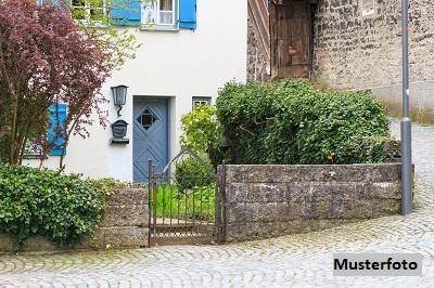 Einfamilien-Doppelhaushälfte in ruhiger Wohnlage