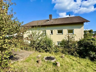 +++ Zweifamilienhaus mit Ausbaureserve in Feldrandlage +++