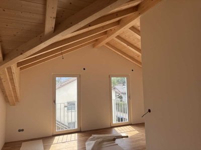 Sofort bezugsfertig: Modernes Neubau-Reihenhaus in Pfaffenhofen: Stadtnah wohnen am Rosenheimer Stad