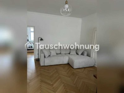 Tauschwohnung: Wunderschöne Altbau-2-Z-Wohnung mit Balkon in bester Lage