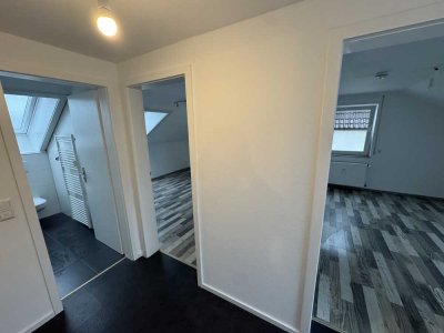 Gemütliche 2-Zimmer-Dachgeschosswohnung in ruhiger Lage in  Gerlingen zu vermieten
