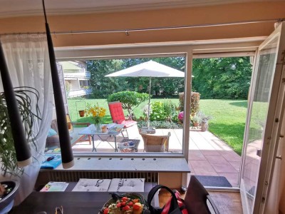 Zentrumsnah & ruhig: EG-Wohnung mit Terrasse und freiem Blick ins Grüne - Provisionsfrei!