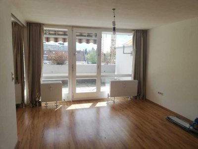 Sonnige 2,5 Zimmer Wohnung mit Terasse in Unterschleißheim