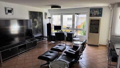 Gepflegte 2,5-Zimmer Wohnung mit Balkon im 1. OG in Ludwigsburg