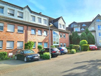 Hübsche Zweizimmer-Wohnung mit Terrasse und Tiefgarage in zentraler Lage von Bedburg