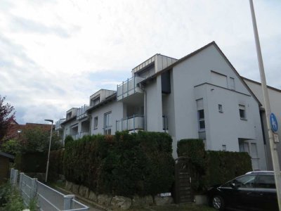 Ruhige 2-Zimmer-Wohnung mit gehobener Innenausstattung mit EBK in Möglingen