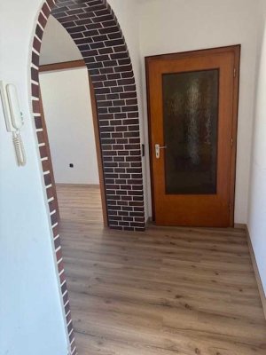 Renovierte 3,5 Zimmer Wohnung