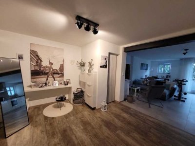 Großzügige möblierte 2 Zi. Wohnung in Nußloch mit offenem  Wohnraumkonzept, ideal für Singles