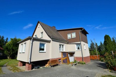 Kurstadt Bad Lausick-Schmuckes Einfamilienhaus mit möglicher ELW und großem Grundstück