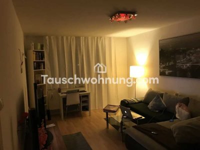 Tauschwohnung: Helle 2-Zimmer-Wohnung mit Balkon zum Tausch(Saga)