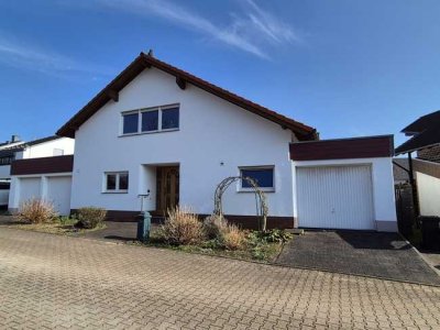 Attraktives Einfamilienhaus auf großzügigem Grundstück – Ihr Traumhaus wartet!