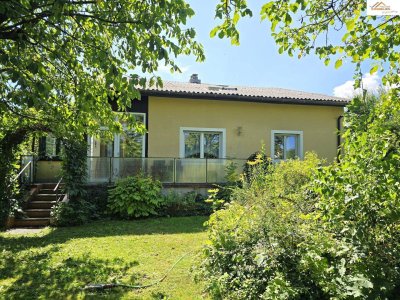 „Wohnen in Eggendorf: Gepflegter Bungalow mit 5 Zimmer und Garten“