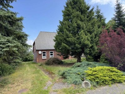 Einfamilienhaus mit Scheune und viel Platz drumherum – perfekt für Handwerker, die gerne kreativ wer