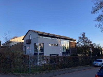 Großes und gepflegtes 5-Zimmer-Haus mit EBK in Kaiserslautern in Bestlage