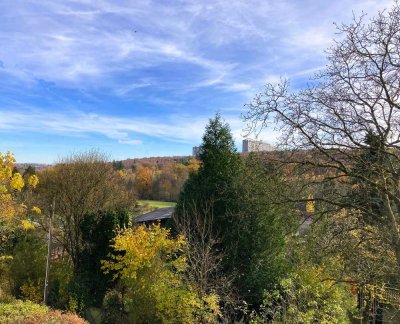 Bieterverfahren, provisionsfrei!  Renovierungsbedürftige 3,5-Zimmer Terrassenwohnung in Hoffeld