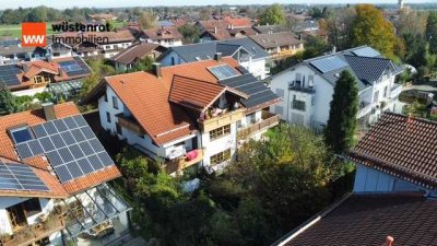 Großzügige 3-Zi.-Wohnung mit Eckbalkon! 3-Fam.-Haus, ruhige Lage!