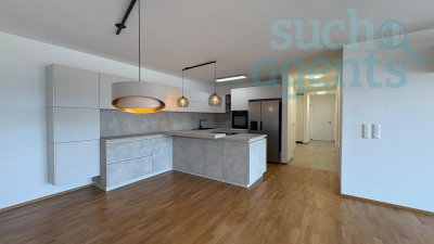 NEUER PREIS! Wohnen und Arbeiten unter einem Dach! Neuwertige 4-Zimmerwohnung mit XXL-Terrasse und 2 Parkplätze