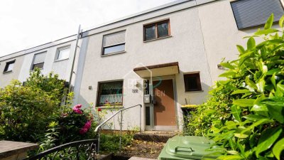 Familienfreundliches Reihenhaus 
mit großem Garten und ca. 35 m² Hobbyraum
