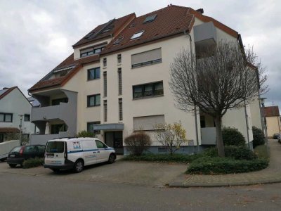 850 €  - 79 m² - 3.0 Zi. - Keller -