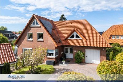 Butjadingen: Attraktives, lichtdurchflutetes Einfamilienhaus im Herzen von Burhave, Obj. 8651